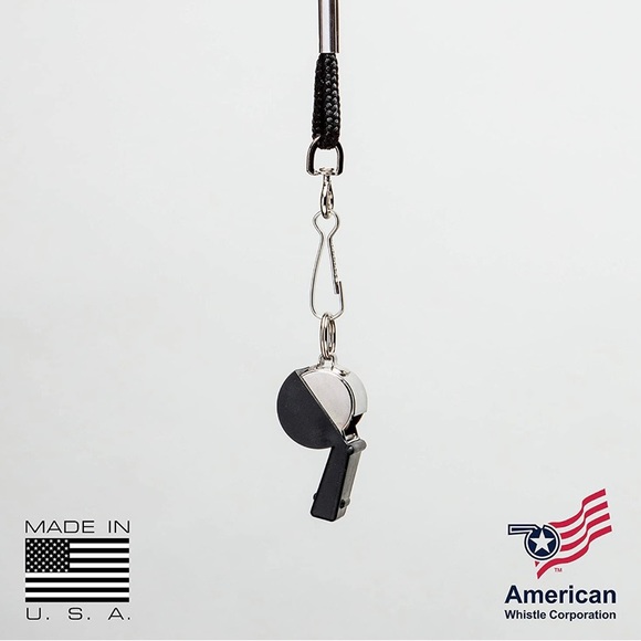 The American Spirit Solid Brass Whistle Safe-T-Tip & Lanyard New in Package - Picture 4 of 7